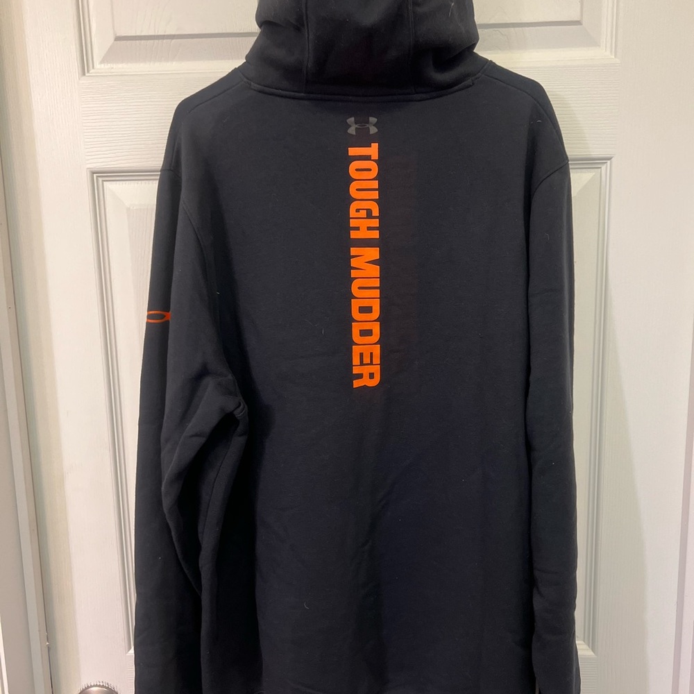 SOLD!!!  Under Armour men’s XL sweatshirt - Picture 9 of 14